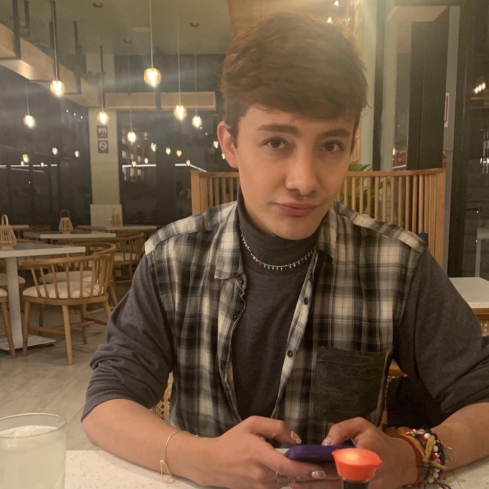 Meet your Posher, alvi sebas